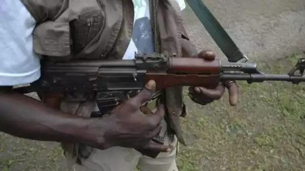 Suspected gunmen kill Ekiti police command paymaster